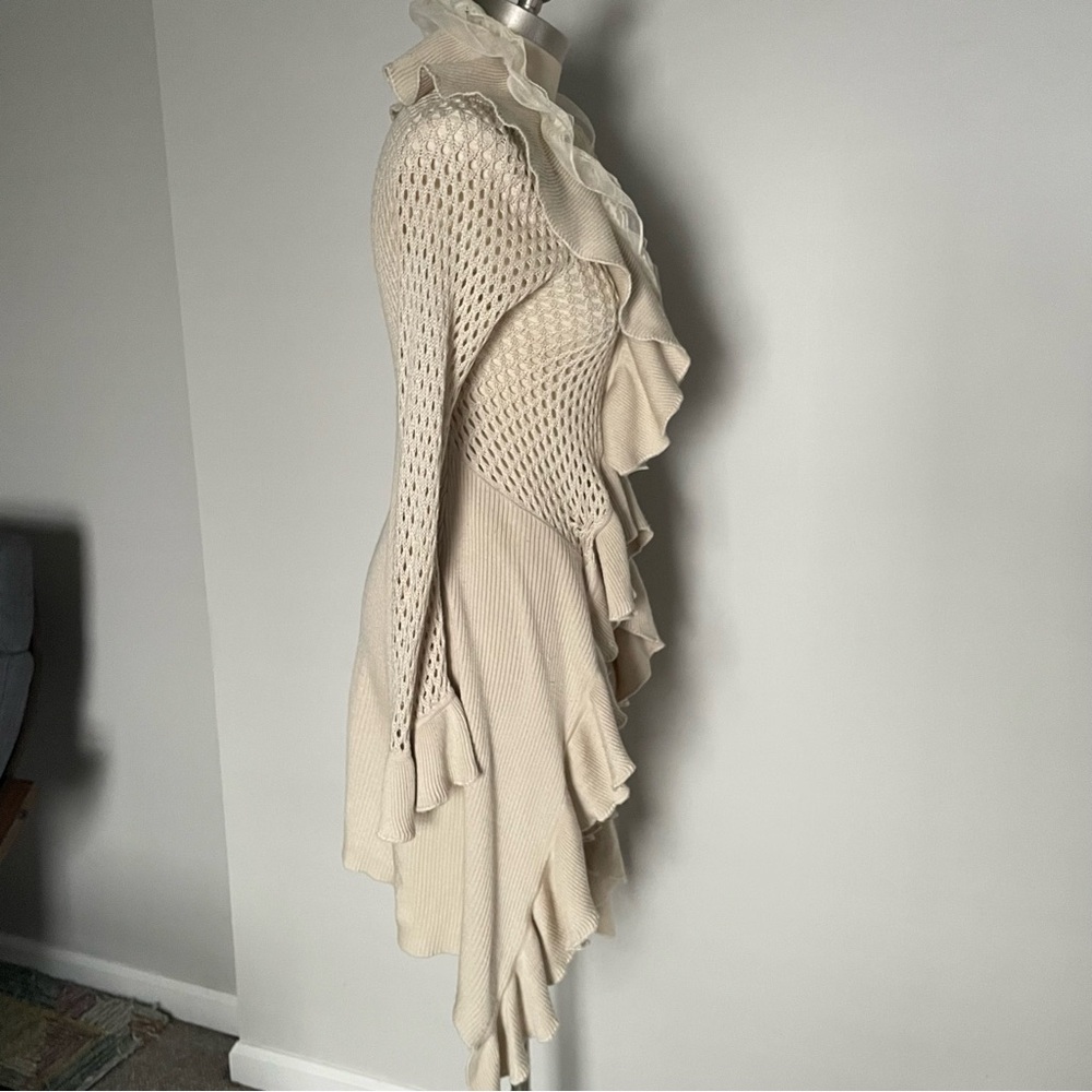 Susan Lawrence Cream Ruffled Sweater - Picture 4 of 7